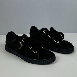 Woman's Size 6.5 - PUMA Suede Classic Gold Aqua glitter sole fat laces